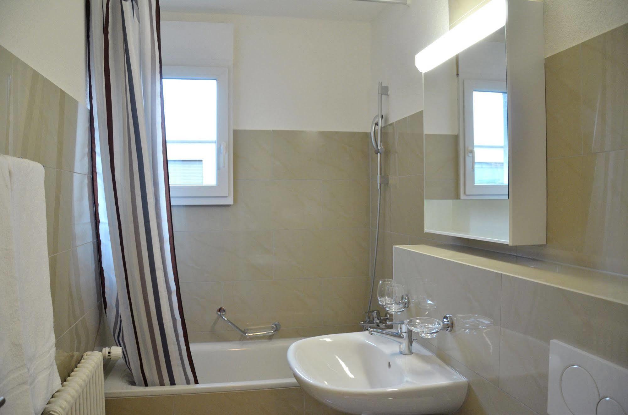 Rent A Home Landskronstrasse - Self Check-In Βασιλεία Εξωτερικό φωτογραφία